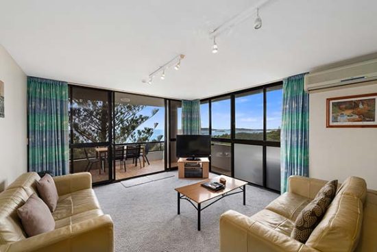 Apartment With Ocean Views In Modern Luxury And ... - JamesEdition - Luxury Artistic Apartments With Ocean Views